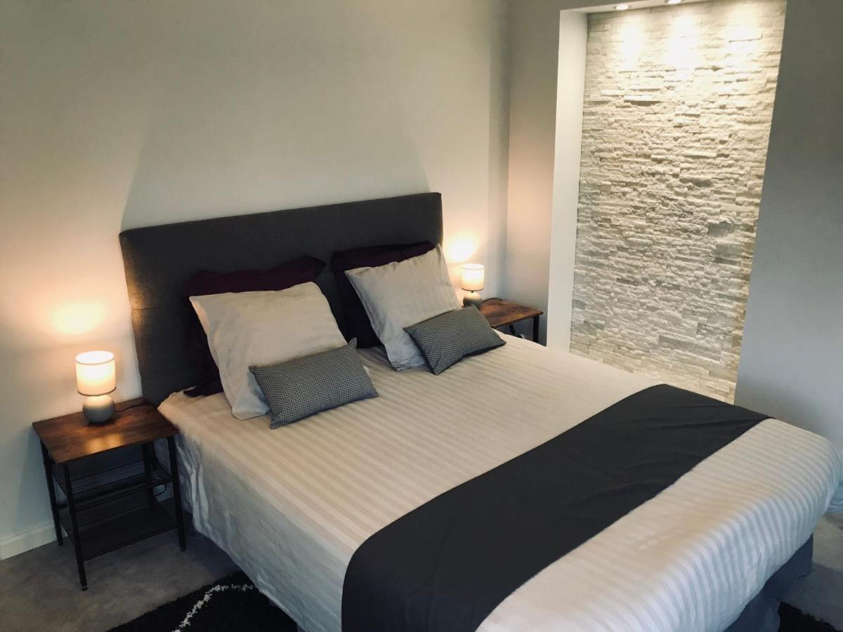 Appartement De Charme Centre Ville - Wifi Le Mans Bagian luar foto